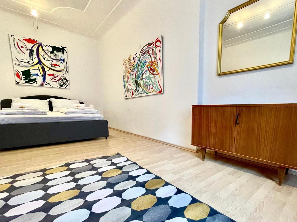 Apartment Zum Schlossberg - Top 1 Self Check-In Graz Esterno foto