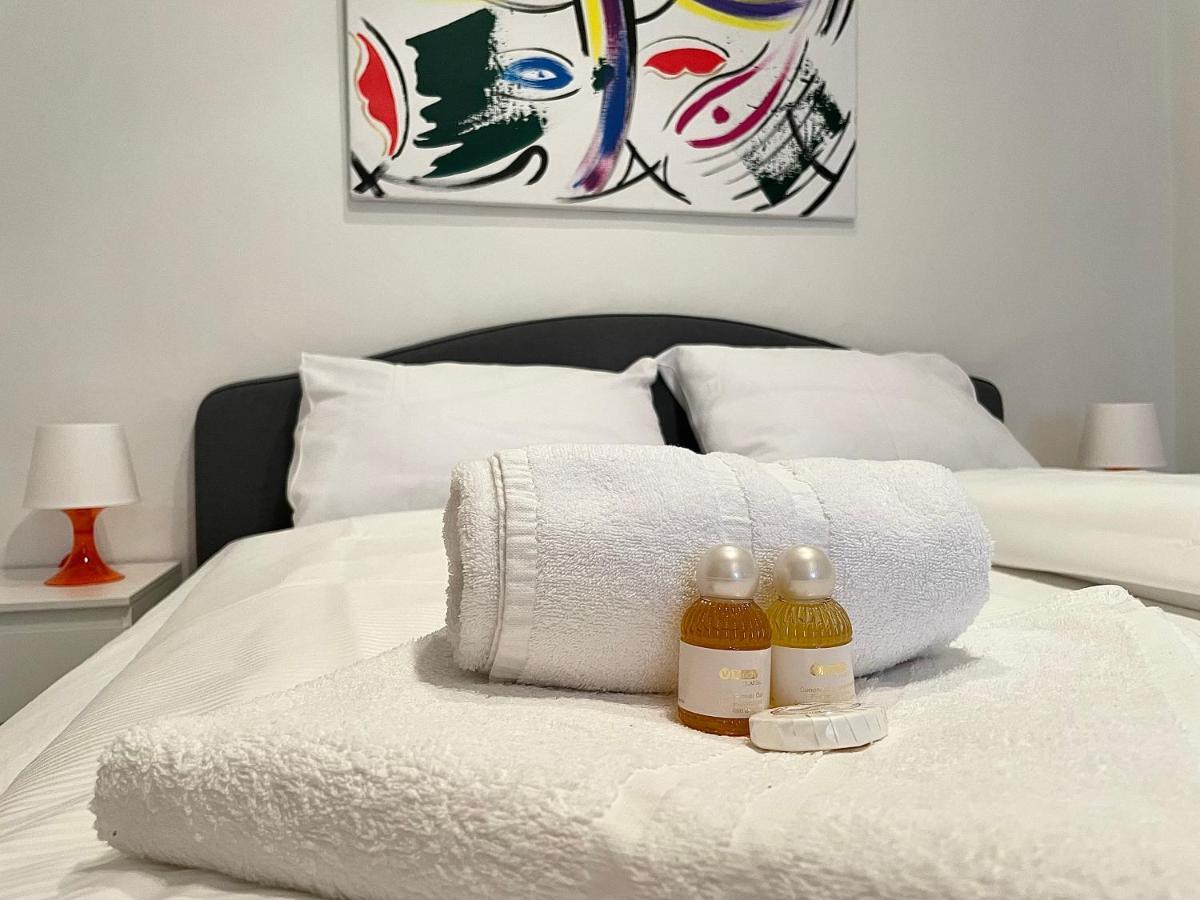 Apartment Zum Schlossberg - Top 1 Self Check-In Graz Esterno foto