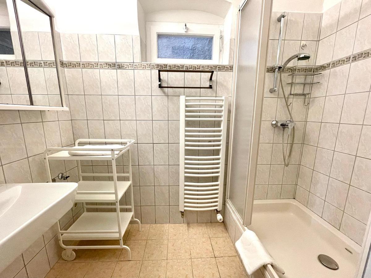 Apartment Zum Schlossberg - Top 1 Self Check-In Graz Esterno foto